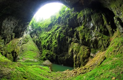 Моравский Крас и замок Пернштейн